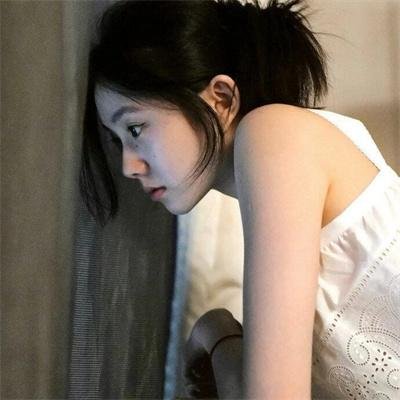 珊珊 海报